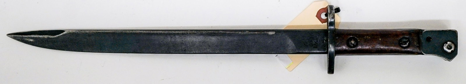 G.R.I. Mk. II 8 44 R.F.I. Bayonet: G.R.I. Mk. II 8 44 R.F.I. Bayonet. Measures 16.625-in. If lot is absent of a condition report one may be requested via email. Condition report is provided as an opinion only and is no guarantee as gra