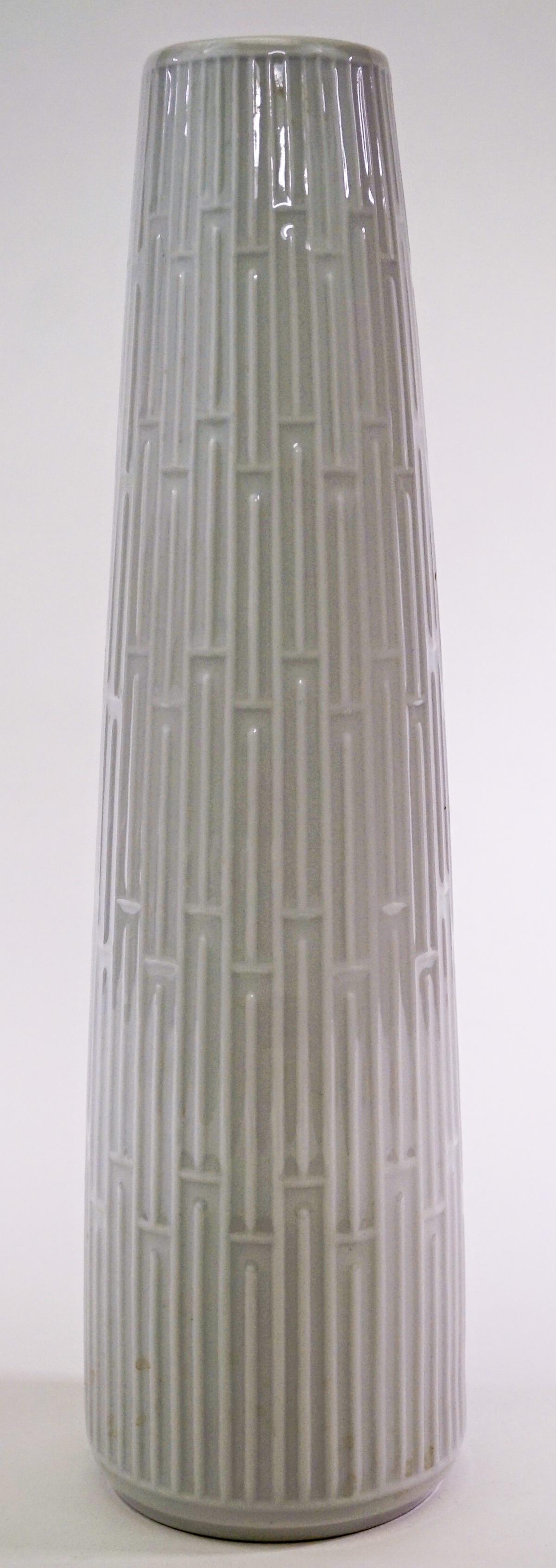 Hans Merz for Meissen Weiss Vase [Germany] (1 of 7)