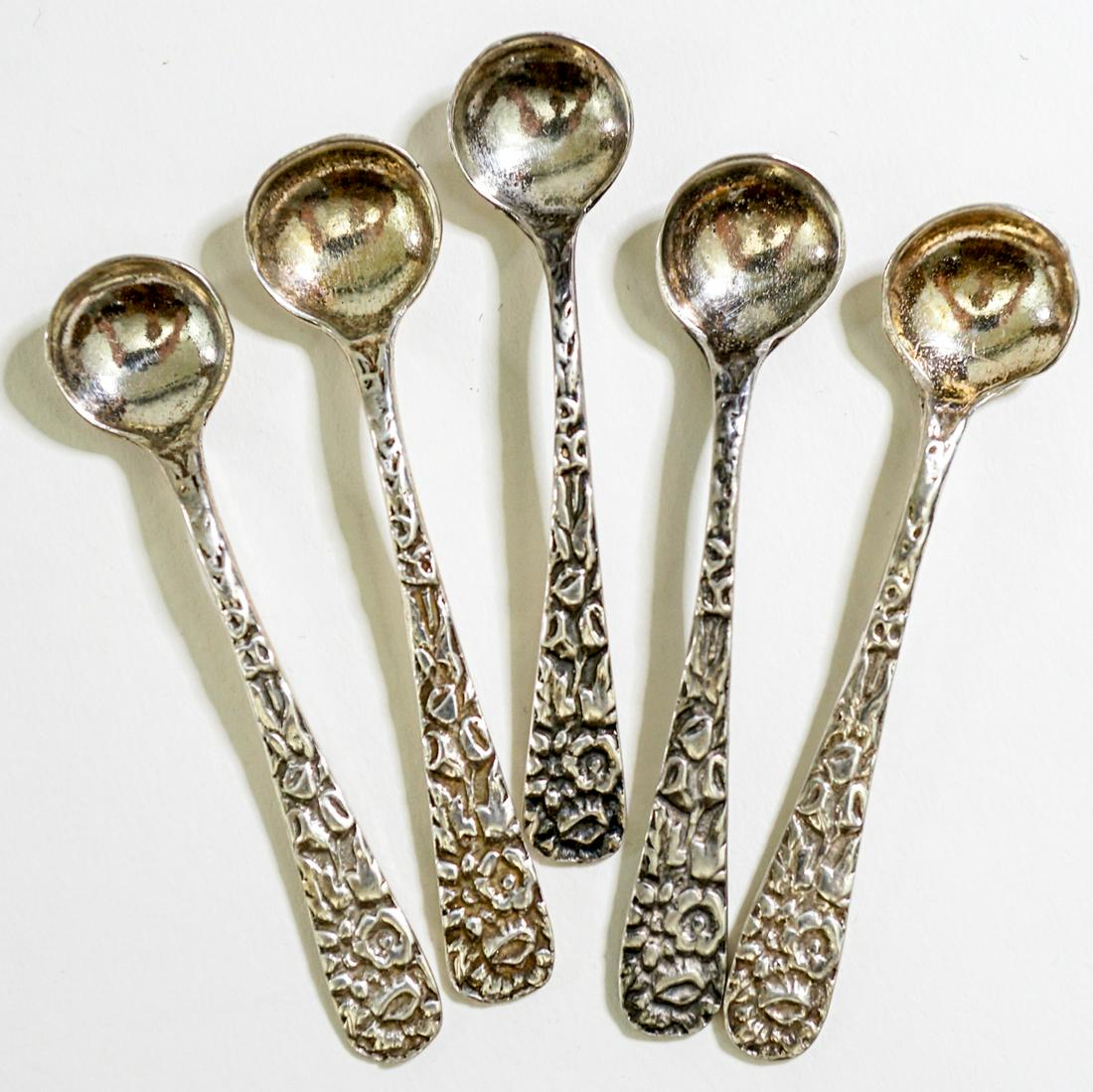 Five Sterling Salt Spoons (1 of 3)