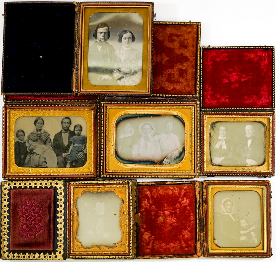 Daguerreotype Photos with Cases (6) Family (1 of 14)