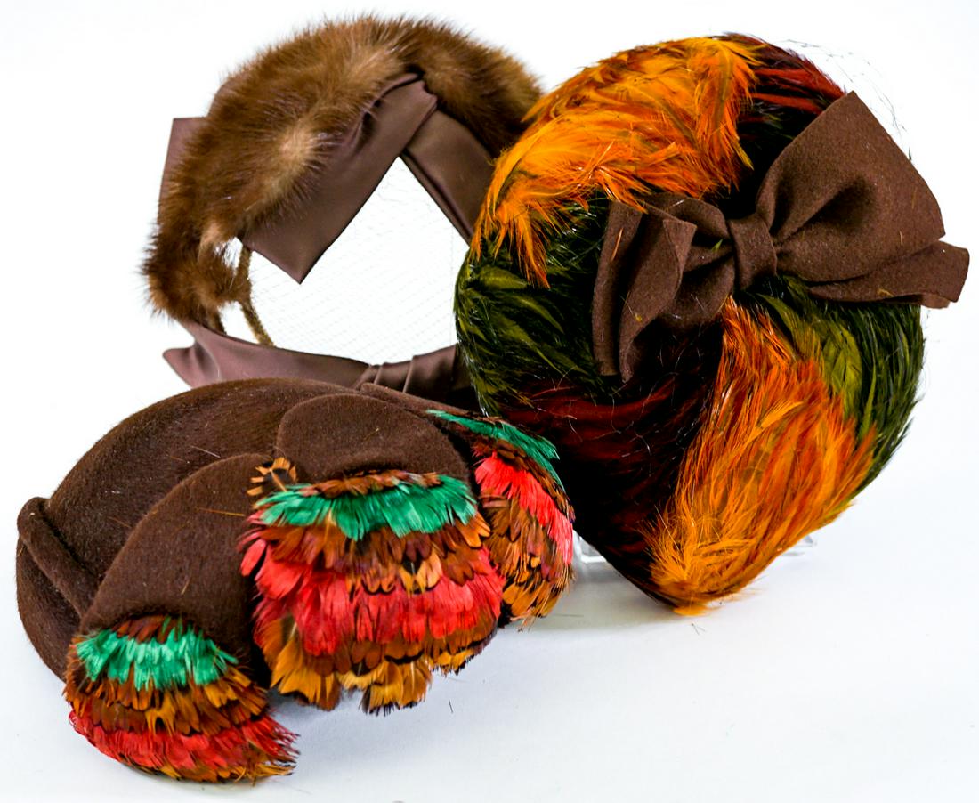 Ladies Vintage (3) Hats [Feather] (1 of 16)