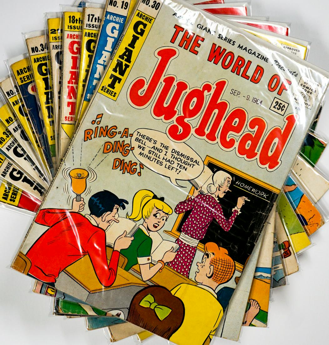 (12) Archie Giant Series Vintage Comic Books (1 of 13)