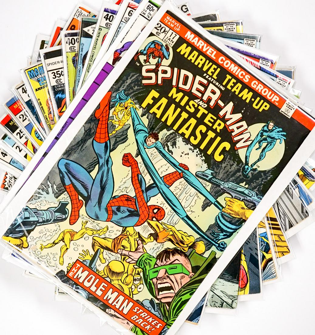 (16) Spider-Man Comic Books (1 of 17)