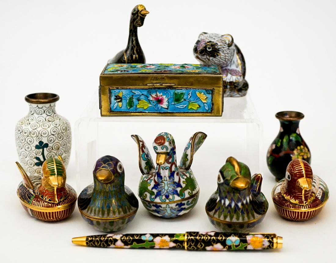 Old Chinese Cloisonne Birds, Box and more: Old Chinese Cloisonne Birds, Box and more. They measure 2.25-in. tall, 2-in. x 2.75-in. and larger. No damage. If lot is absent of a condition report one may be requested via email. Condition report i