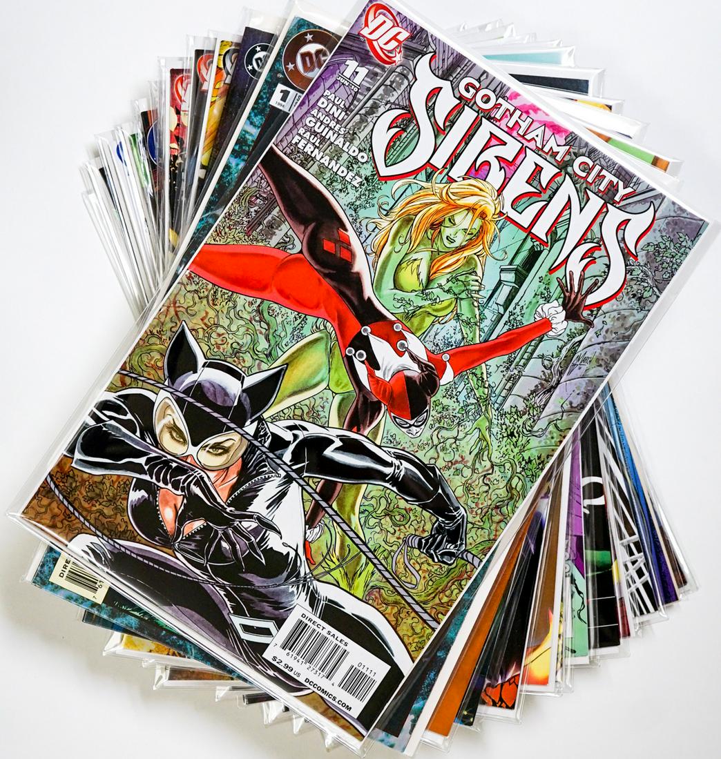 Gotham City Sirens, Catwoman (15) MINT UNREAD (1 of 17)