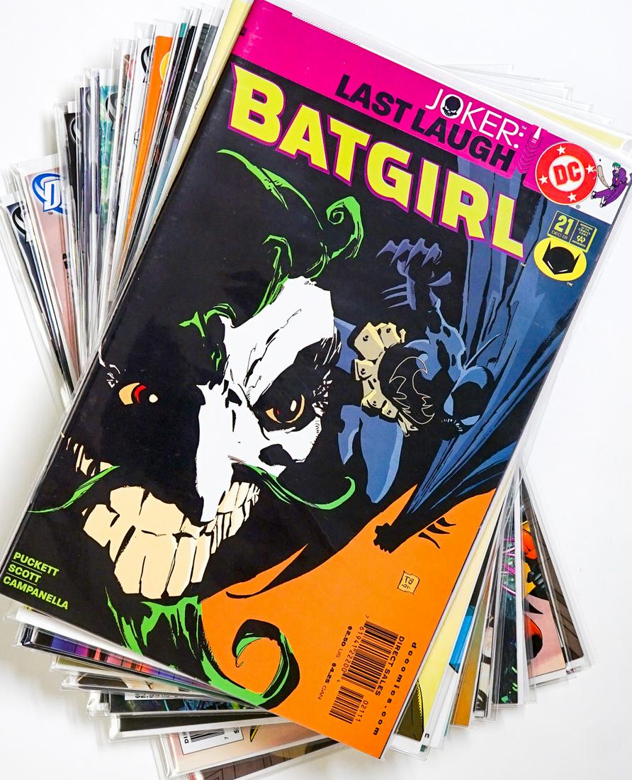 Batgirl Comic Books (17) MINT UNREAD (1 of 18)