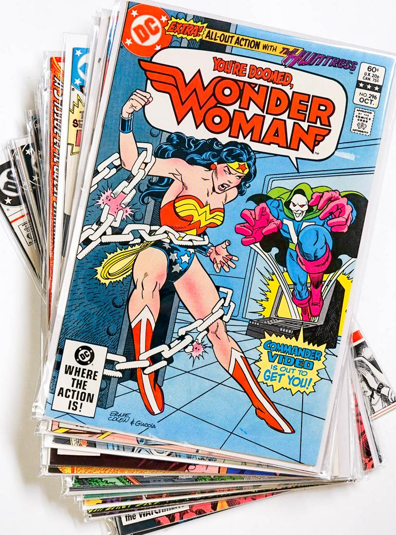 Wonder Woman Vintage Comic Books (15) (1 of 16)
