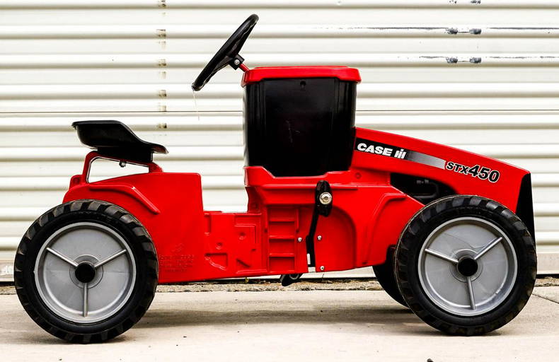 Case STX 450 Pedal Tractor (0013) on Jul 20, 2022 Grant Zahajko