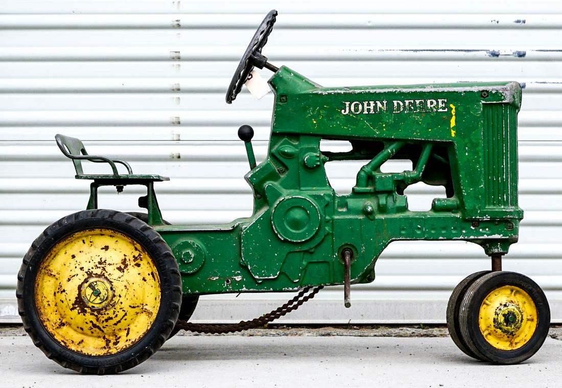 John Deere Pedal Tractor For Restoration or Parts (1 of 4)