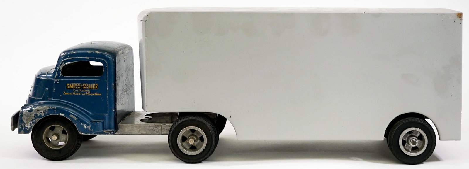 Smith-Miller Tractor Trailer (1 of 9)