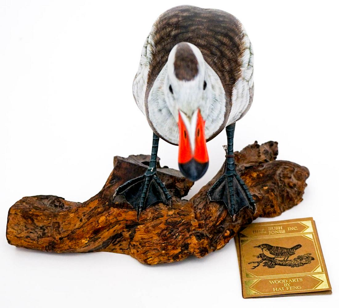Hai Feng Hand-Sculpted & Hand-Painted Figure: Hai Feng (Hong Kong) Hand-Sculpted & Hand-Painted Figure [Labrador Duck]. Measures 7.5-in. x 12-in. x 12-in. No damage or repairs. If lot is absent of a condition report one may be requested via email