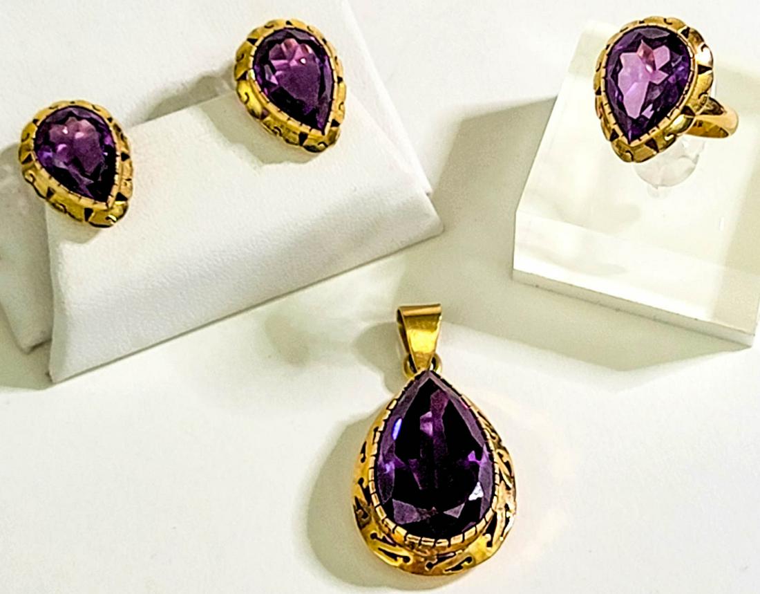 Lab Created Purple Sapphire Set (4 pcs) (1 of 16)