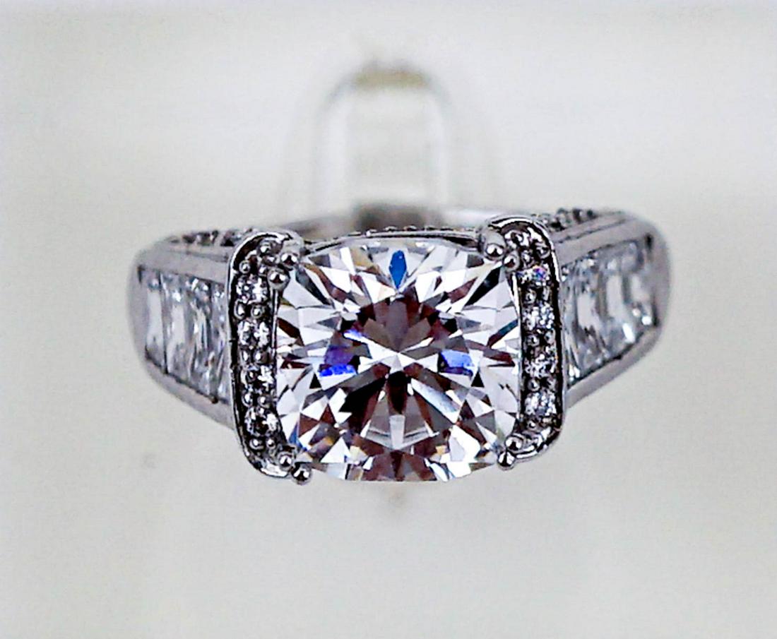 Meda 14k White Gold & Cubic Zirconia Ring (1 of 9)