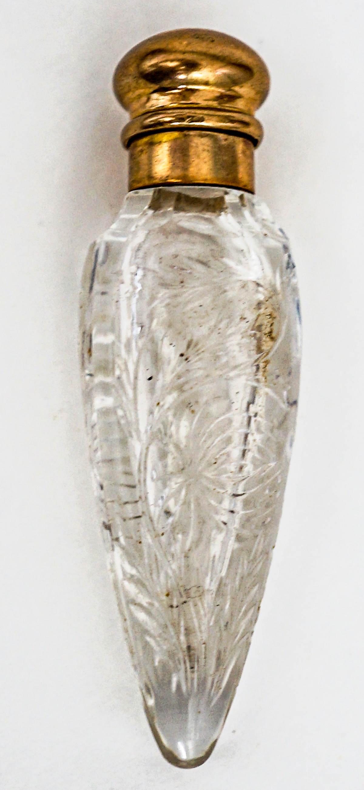 14k Gold Mounted & Cap, Vine & Leaves Scent Bottle (1 of 8)