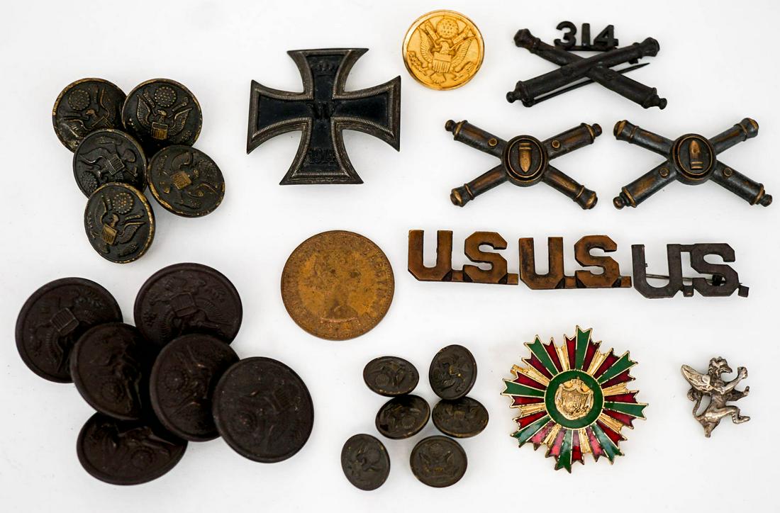[U.S., Germany] Antique Military Insignia, Medal: Includes insignia, buttons, medal and more. If lot is absent of a condition report one may be requested via email. Condition report is provided as an opinion only and is no guarantee as condition can