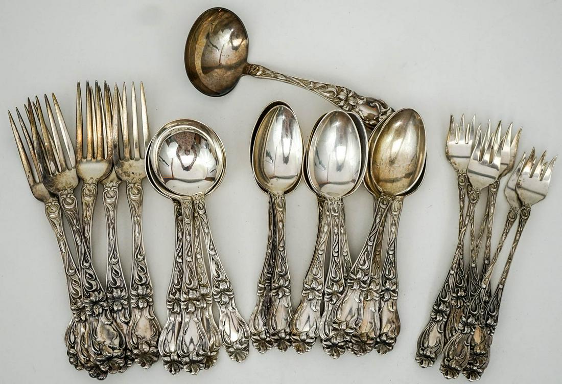 F.M. Whiting [Lily] Pattern Sterling Flatware (1 of 10)