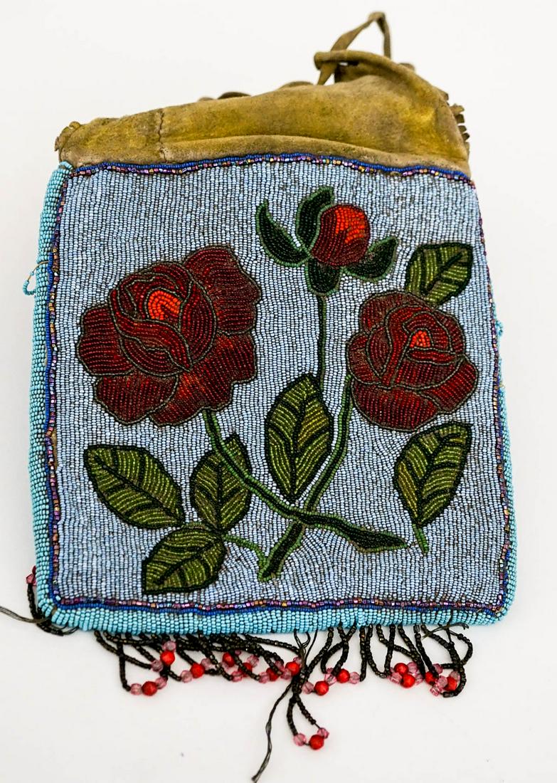 Vintage Beaded Pouch (1 of 5)