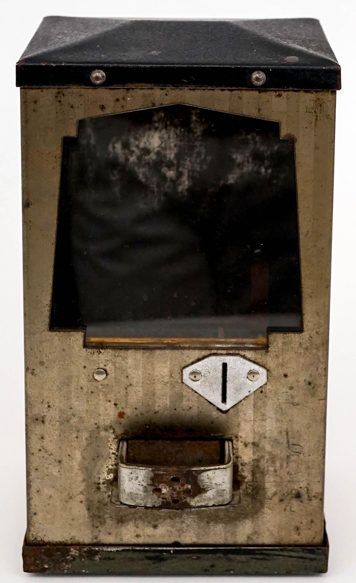 Antique Art Deco Vending Machine [Countertop] (1 of 8)