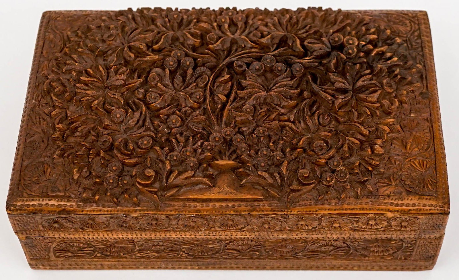 Hand Carved Chaku and Sons Box [India] (1 of 12)