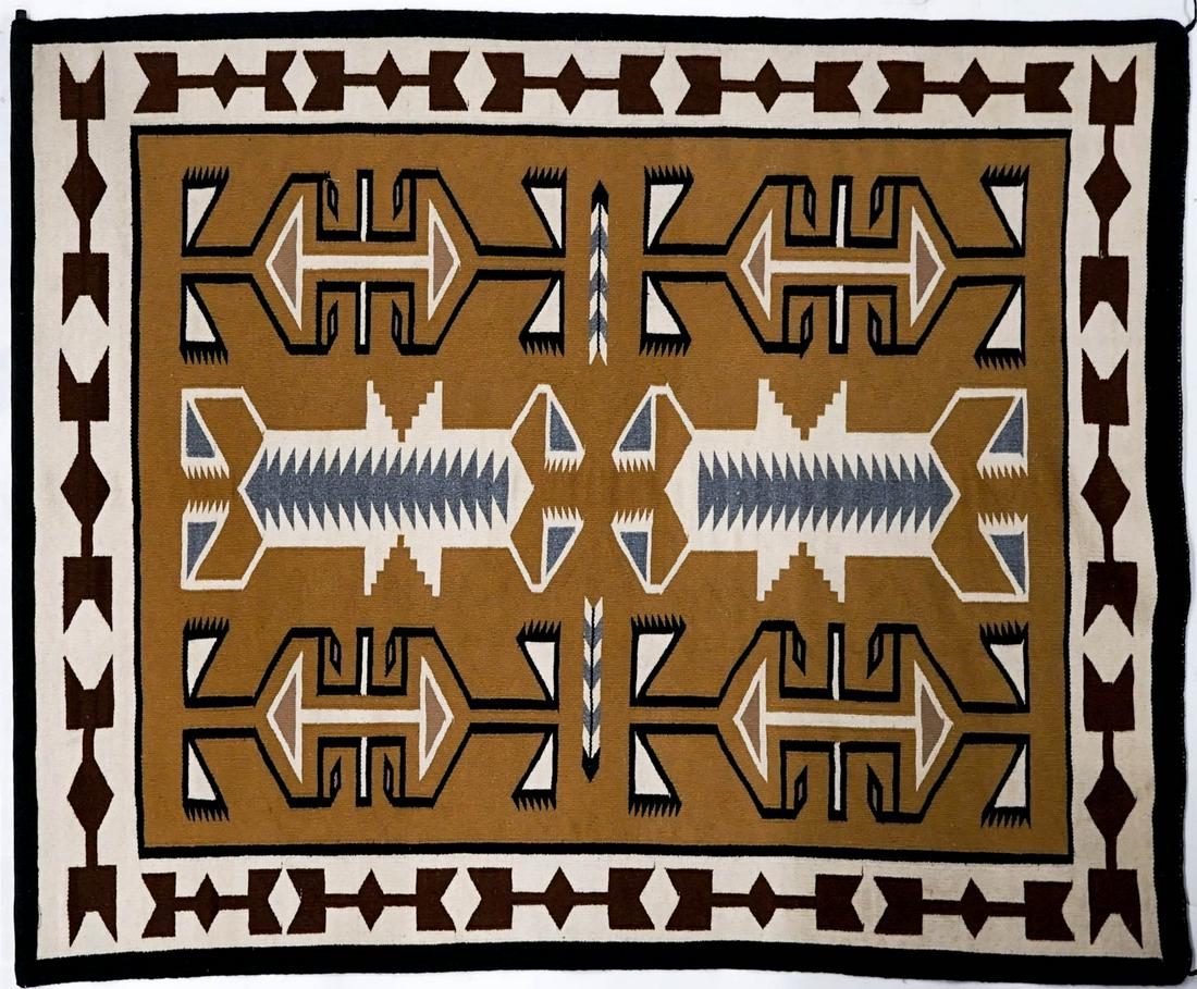 A Wonderful Vintage Navajo Rug (1 of 3)
