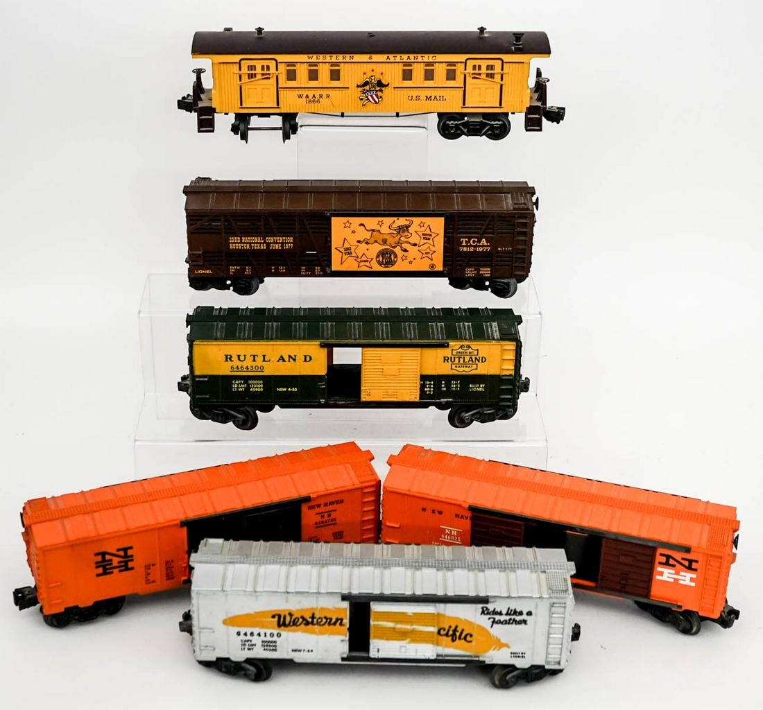 Lionel Trains (6) Boxcars (1 of 8)