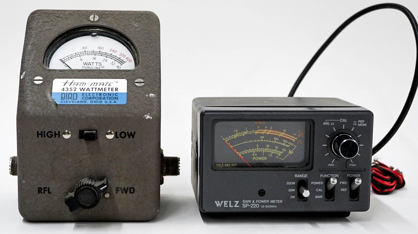 (2) Ham Radio Pieces of Equipment (1 of 3)