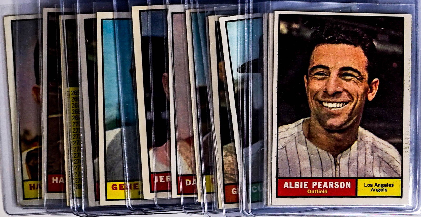 1961 Topps Baseball HIGH GRADE Cards (16) (1 of 9)