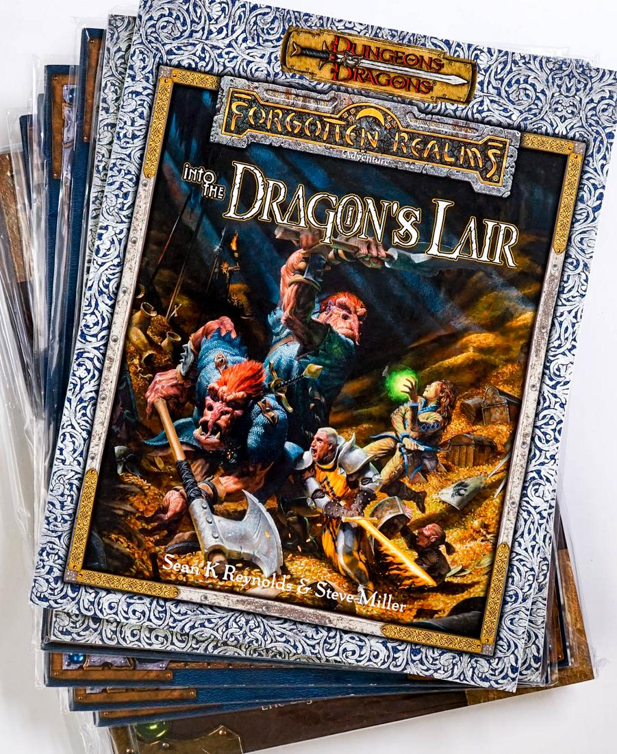 Dungeons and Dragons (8) Books (1 of 17)