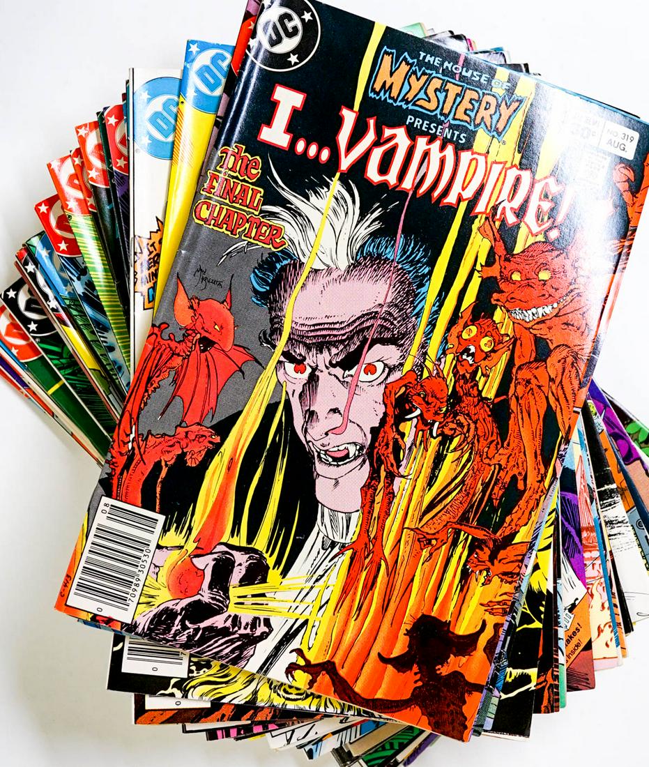 DC (40) Comics [Ghosts, Vampires] (1 of 20)