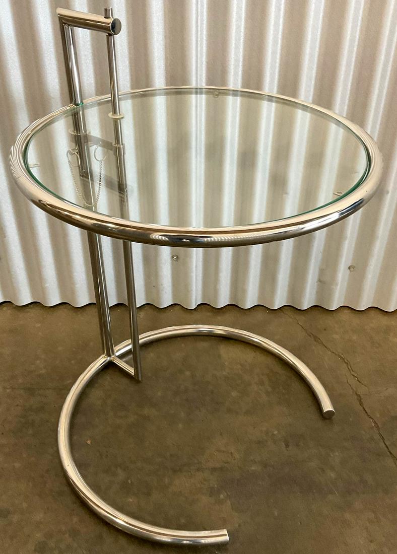 An Eileen Gray Adjustable Table (1 of 3)