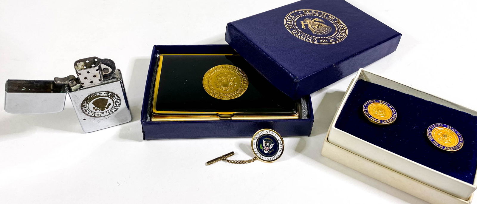 Authentic United States Presidential Accessories (1 of 9)