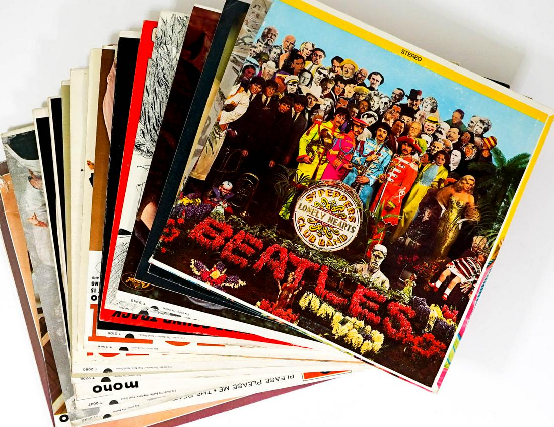 The Beatles (15) 33 LP's and (2) Tour Programs (1 of 19)