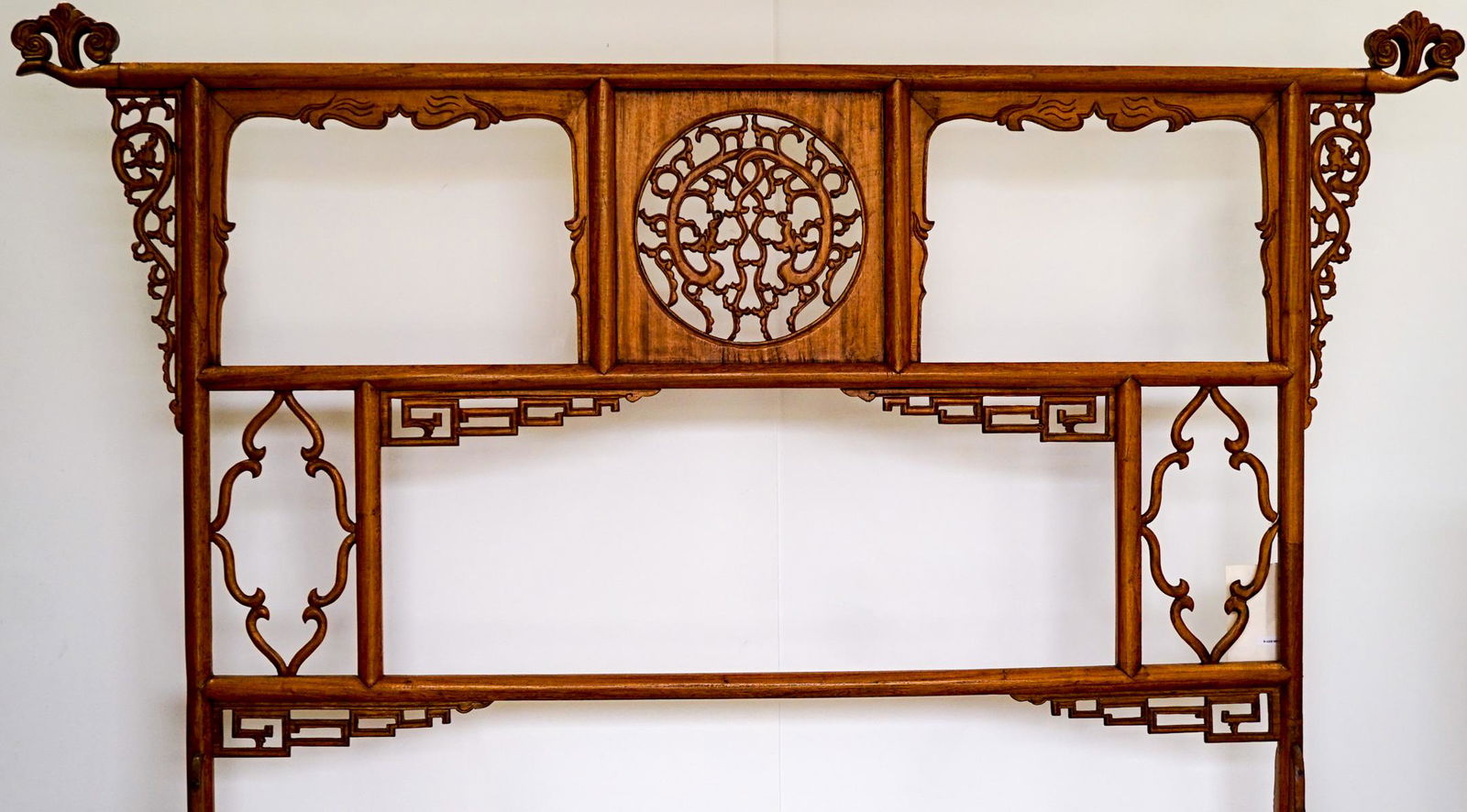 Antique Chinese Carved Wood Robe Hanger: Antique Chinese Carved Wood Robe Hanger. Measures 66 inches x 80.5 inches x 20.5 inches. Weighs approximately 30 pounds. There are a few small repairs Purchased in Shanghai, China 1998. Condition repo