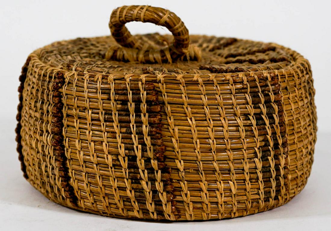 Pine Needle Native Basket [Montana] (1 of 8)