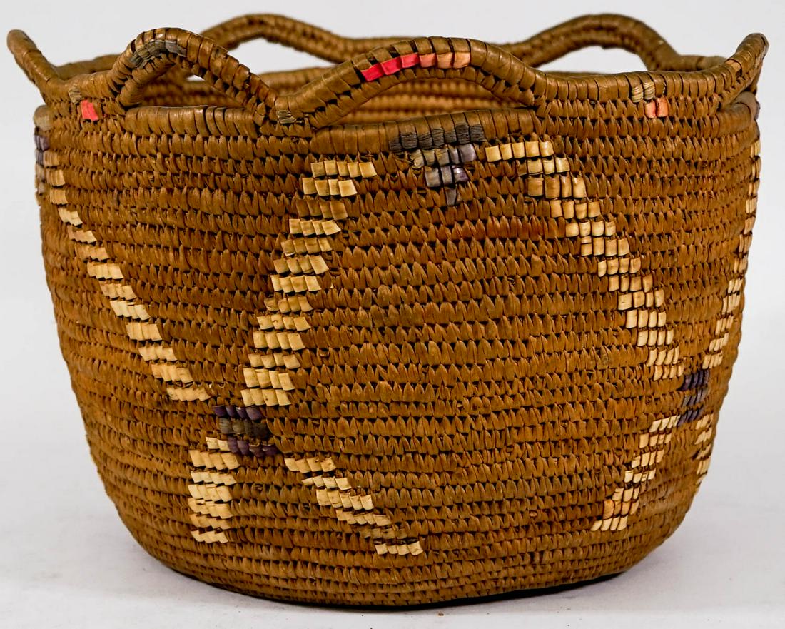 Coast Salish Scalloped Basket (1 of 7)