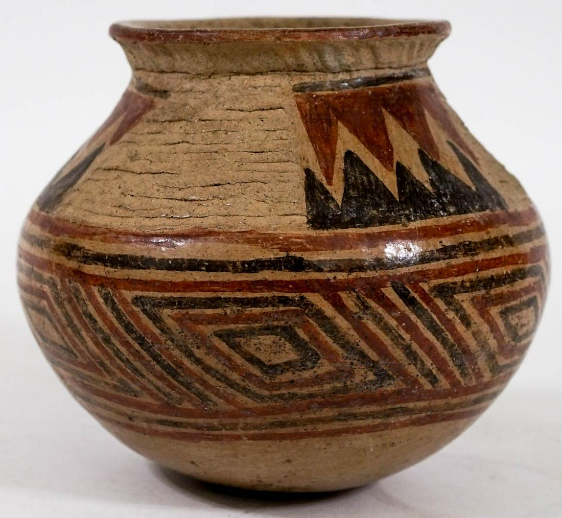 Casas Grande Pot (1 of 7)