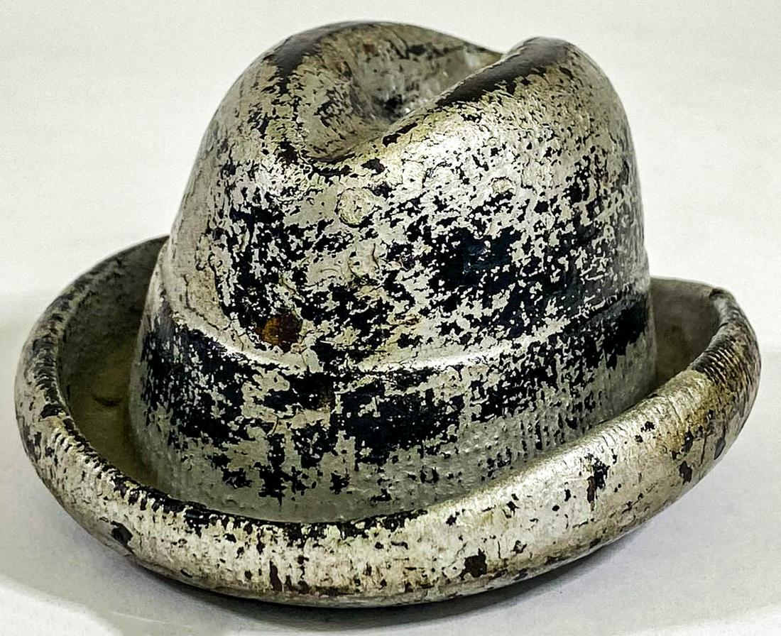 Automatic Shade Co. Figural Cast Iron Paperweight (1 of 6)