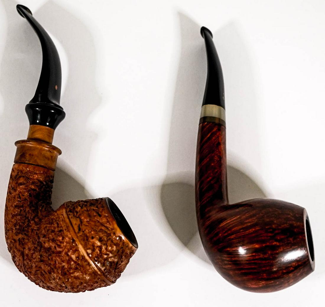Ser Jacopo (2) Maxima Per Aspera Pipe [Italy]: Two (2) Ser Jacopo Maxima Fatta A Mano pipe. Bowls measure approximately 1.375 across rim x 2 in. x 2 in. and is 6 in. long. Condition used. No evidence of damage or repair. If lot is absent of a cond