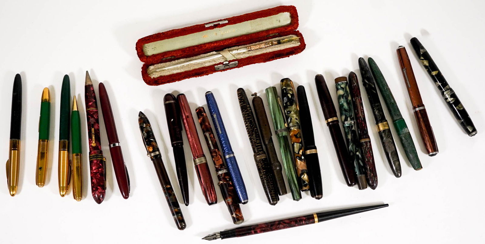 Collection (25) Fountain Ink Pens [Eversharp] (1 of 6)