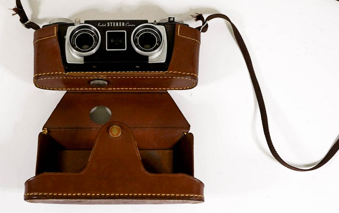 Vintage Kodak Stereo 35mm Camera (1 of 8)