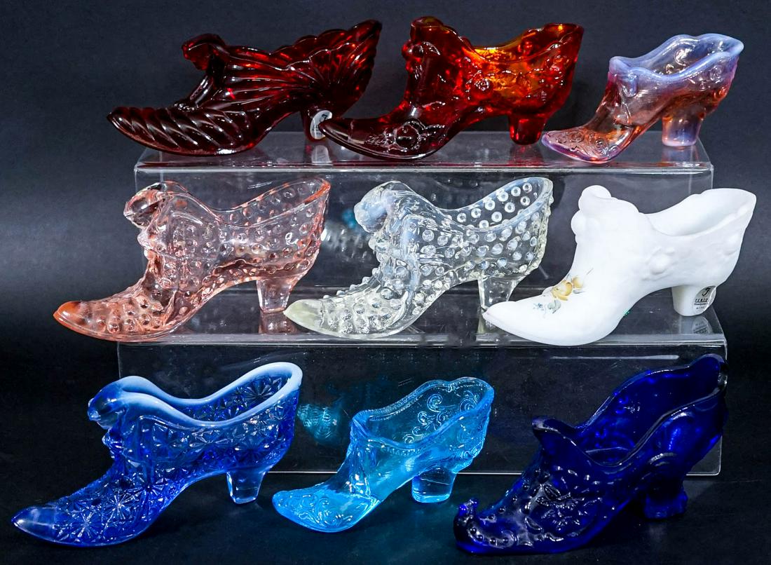 Vintage (9) Glass Slippers [fenton] Auction