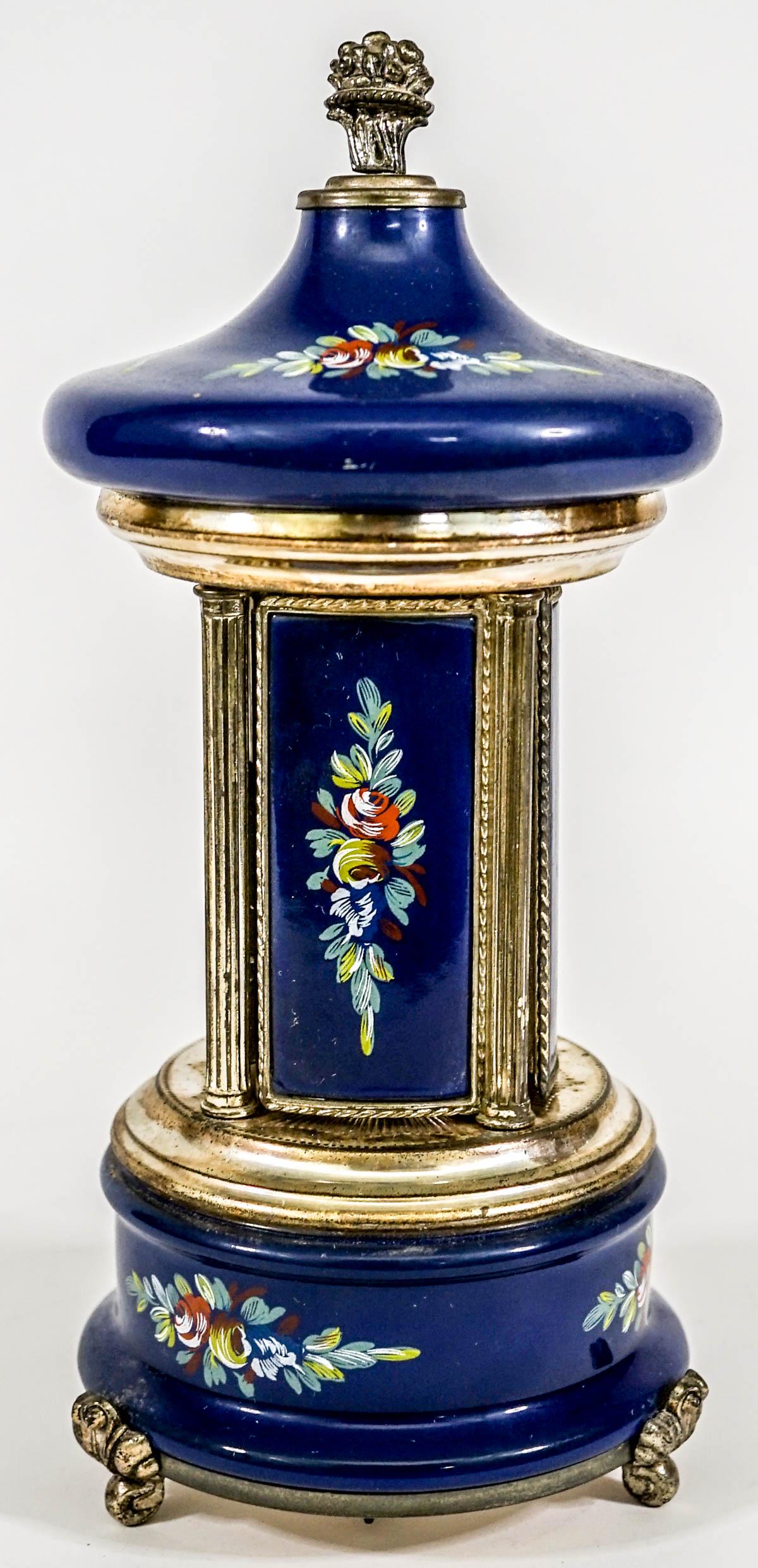 Vintage Musical Movement Lipstick Music Box (1 of 7)