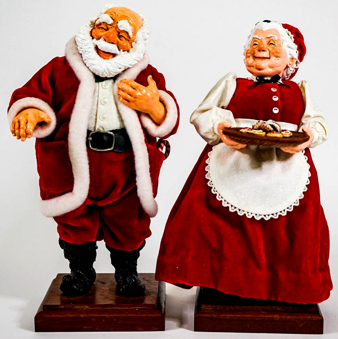 Simpich 'Santa and Mrs. Claus' Cookies 1997: Simpich Santa 1998 numbered 491 of 500 and Mrs. Claus 'Cookies for Santa' 1998 numbered 341 of 1500. Measure 9.5 in. tall and 10.5 in. tall. No evidence of damage or repairs. If lot is absent of a con
