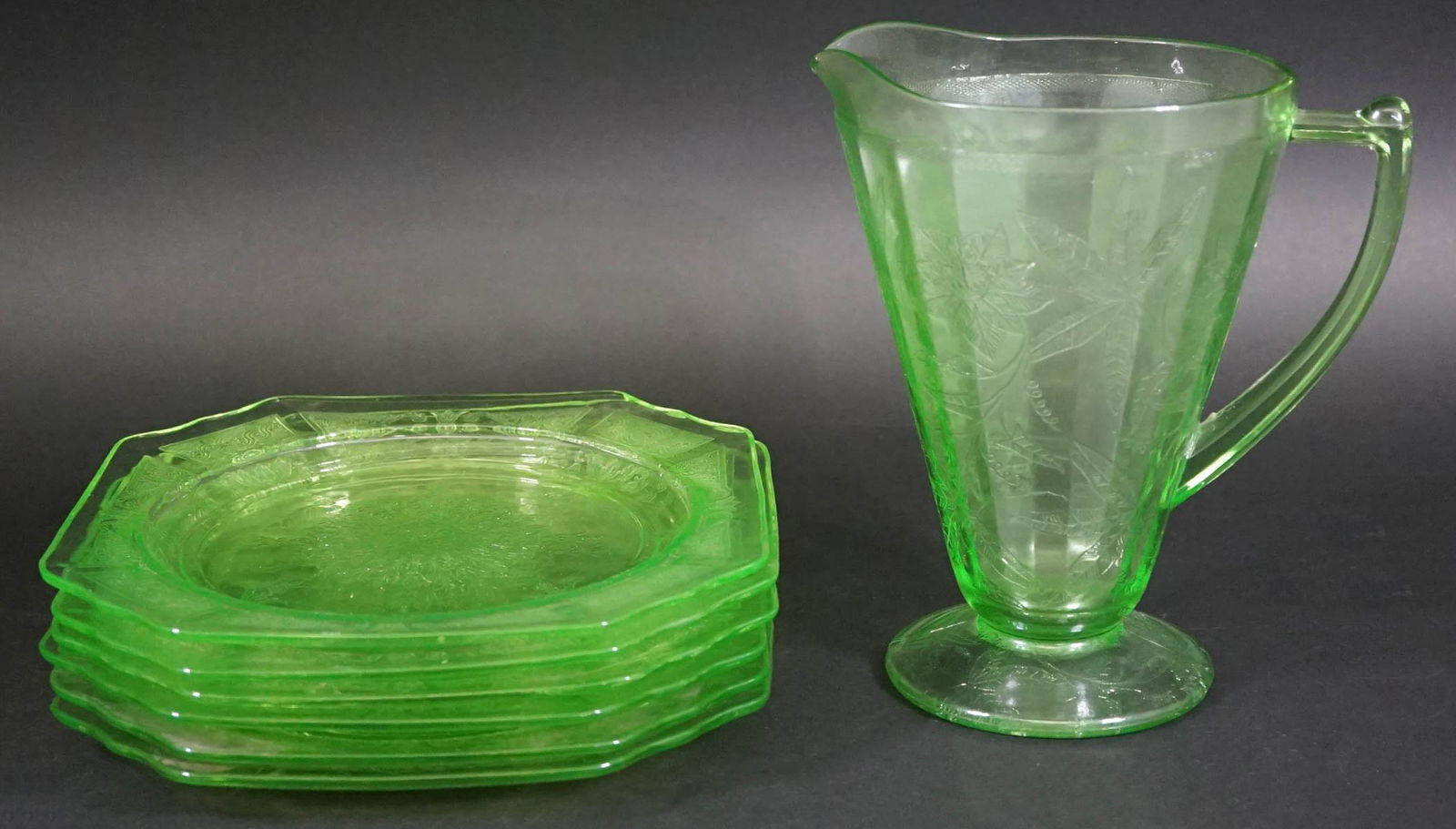 Vintage Green (6) Lunch Plates and Water Pitcher (1 of 11)