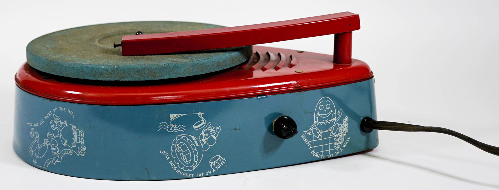 Vintage General Electric Record Player [Teardrop] (1 of 7)