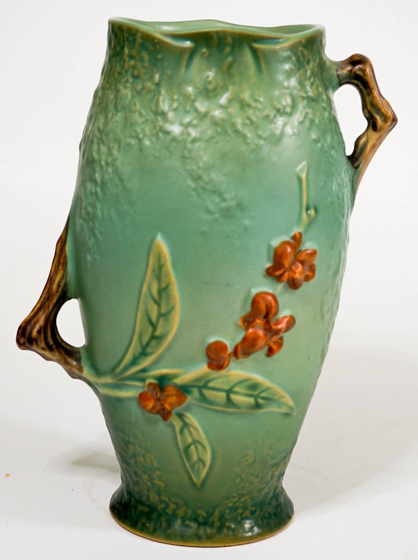 Roseville Bittersweet 8 IN Vase 883-8 (1 of 7)