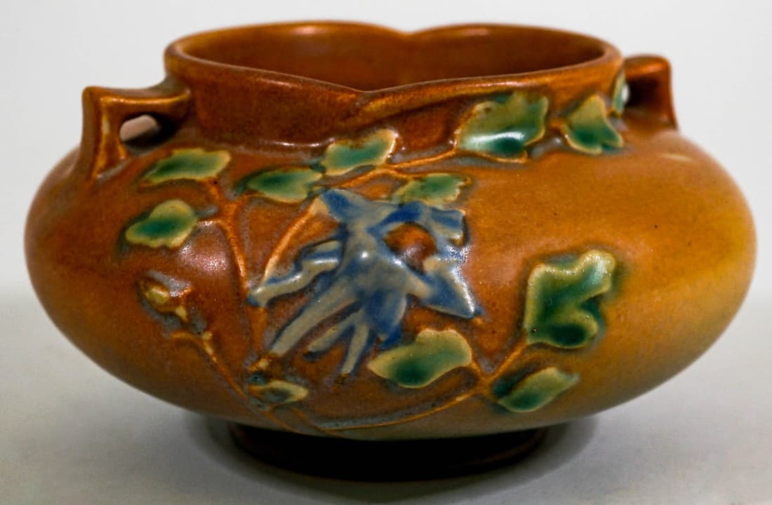 Roseville Columbine Small Jardiniere 655-3 (1 of 6)