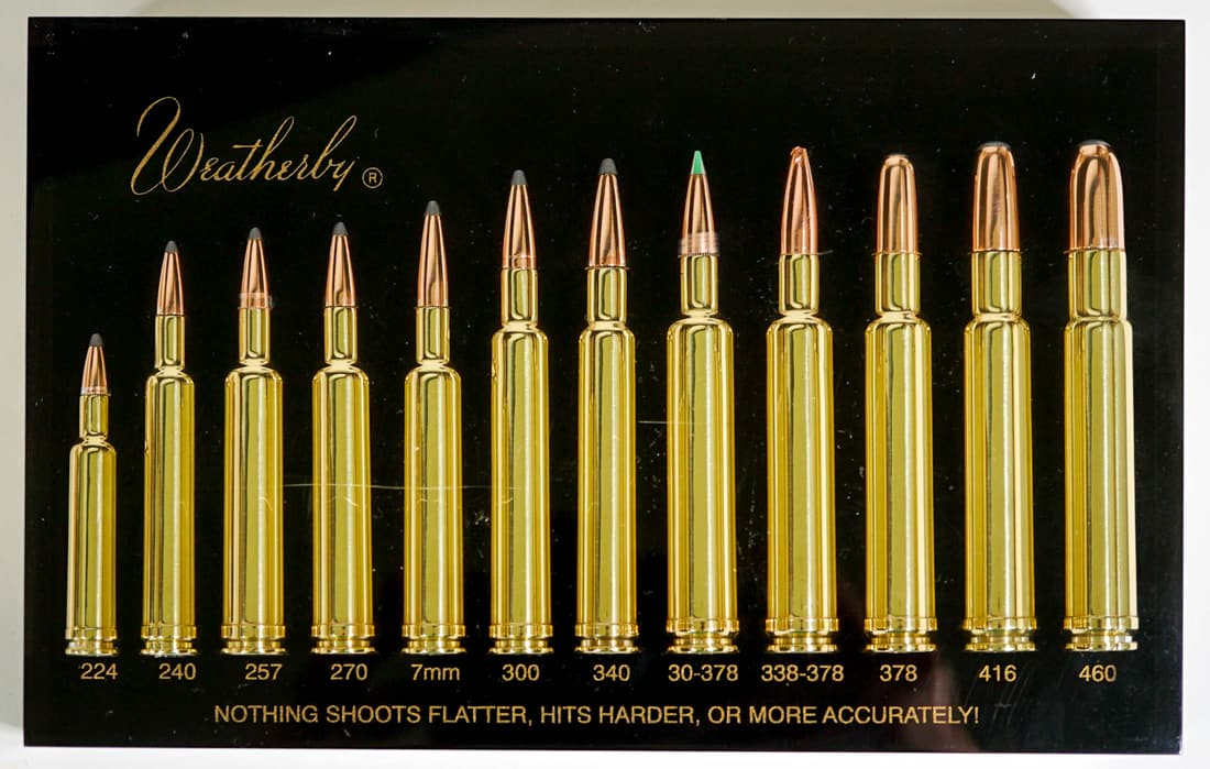 Vintage Desktop Lucite Weatherby Ammo Display (1 of 4)