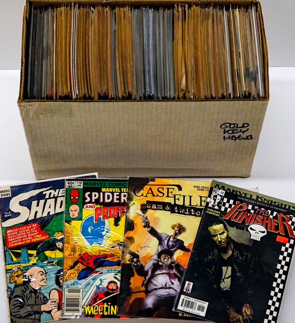 Short White Box of Comic Books (1 of 6)