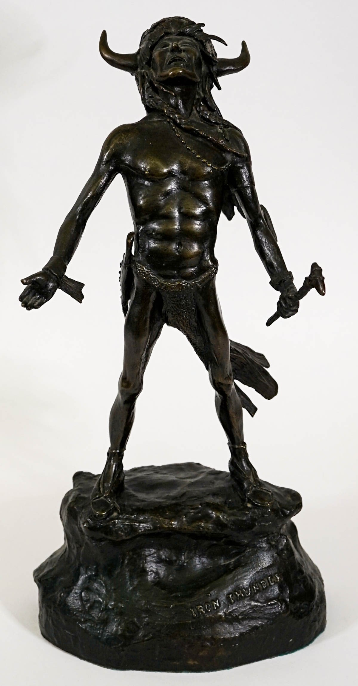 James Pasma Bronze Sculpture (Montana, 1933-1999) (1 of 8)